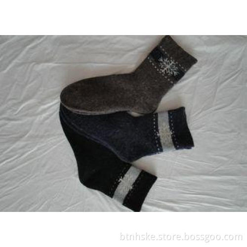 Angora Wool Mens Seamless Socks / Male Dress Socks For Wint